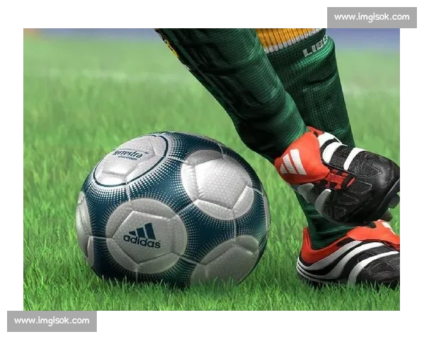 从基础到实战全面解析现代足球技术提升之道训练与比赛应用策略 从基础到实战全面解析现代足球技术提升之道训练与比赛应用策略